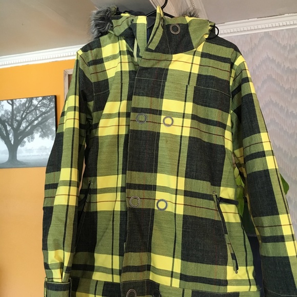 Women’s Snowboard Jacket - Picture 1 of 4